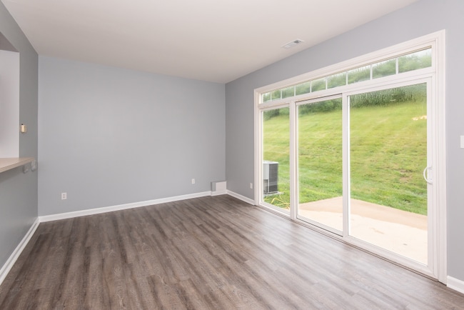Building Photo - 4839 Heritage Heights Cir