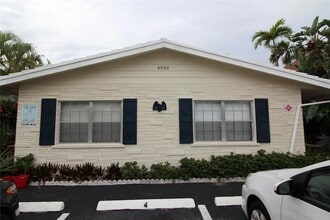 Building Photo - 4649 Bougainvilla Dr