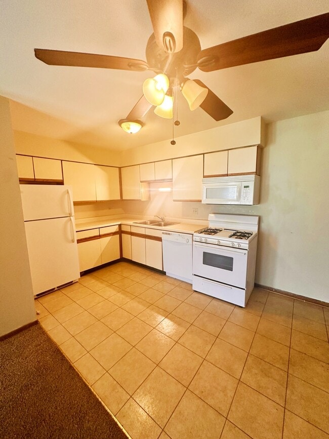 Foto del edificio - 2276 Century Point Ln