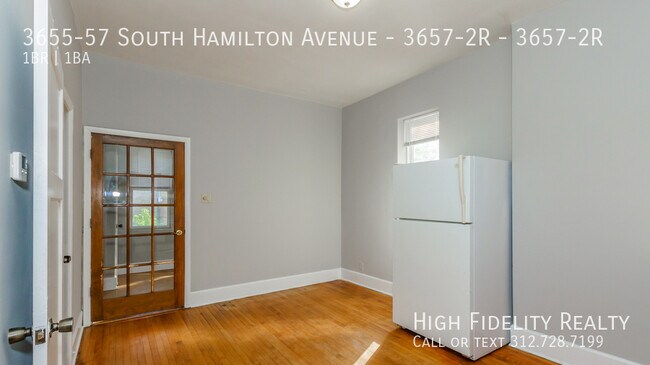 Foto del edificio - 3655 S Hamilton Ave