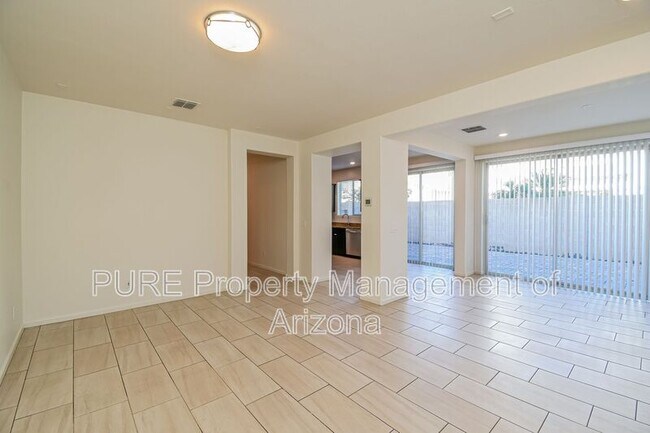 Foto del edificio - 3113 S Scarlet Ln