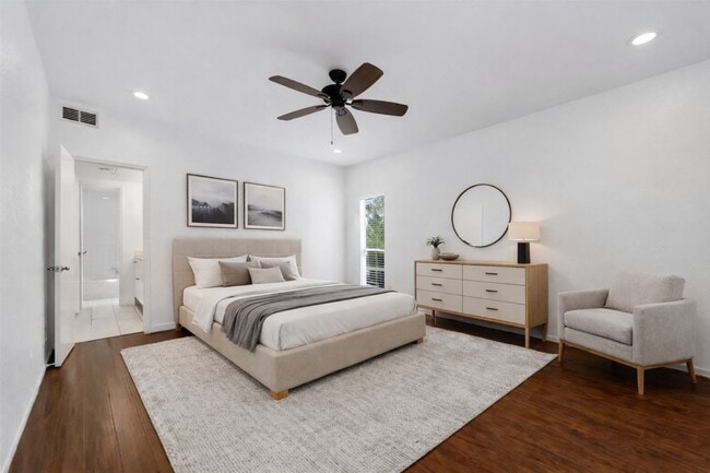 Foto del edificio - 2100 Tanglewilde St