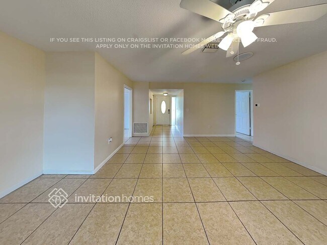 Foto del edificio - 1170 Brook Dr W