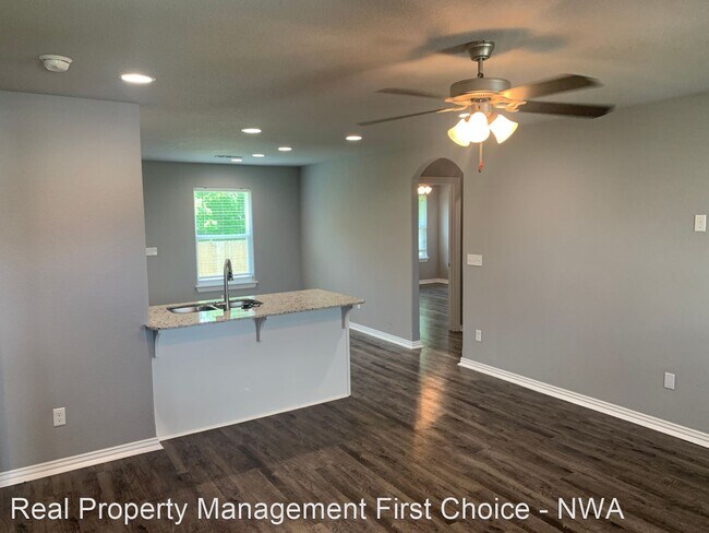 Foto del edificio - 3 br, 2 bath House - 1600 Seattle Slew Street