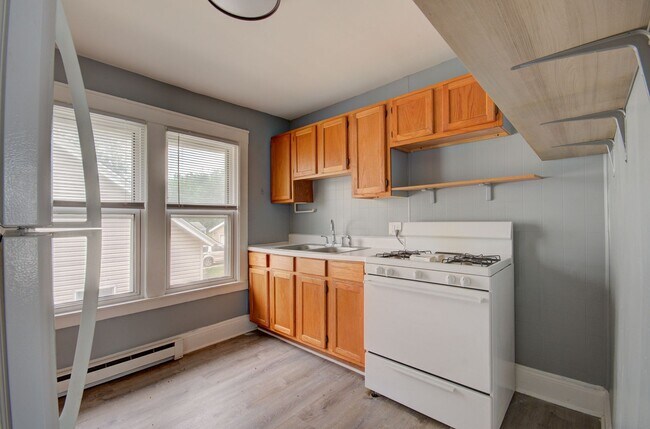 Foto del edificio - 813 Woods Ave