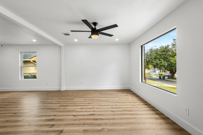 Foto del edificio - 334 Cooper St