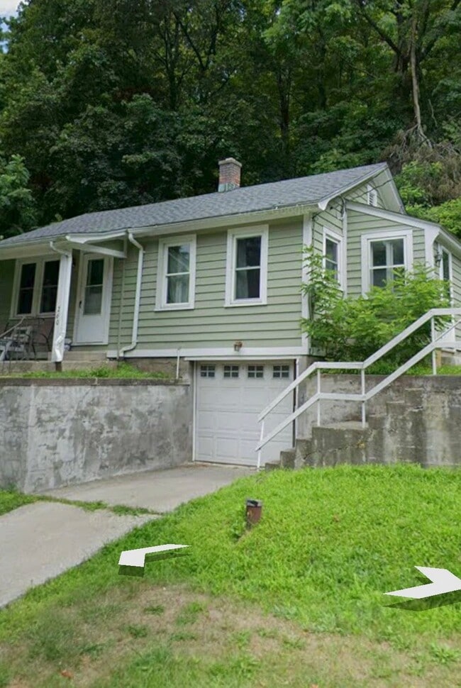 Building Photo - 260 Old Rte 22