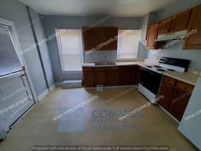 Foto del edificio - 516 W 1st Ave