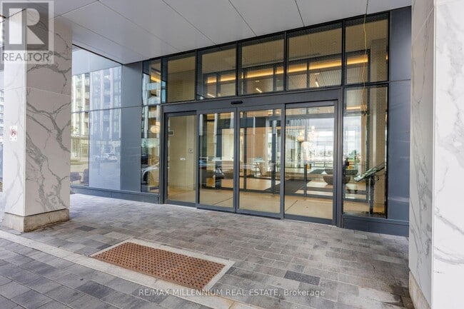 Building Photo - 8960 Jane St