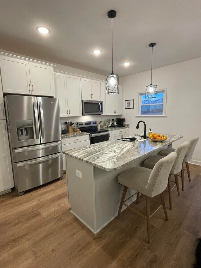 Foto del edificio - 1441 DERBY Dr