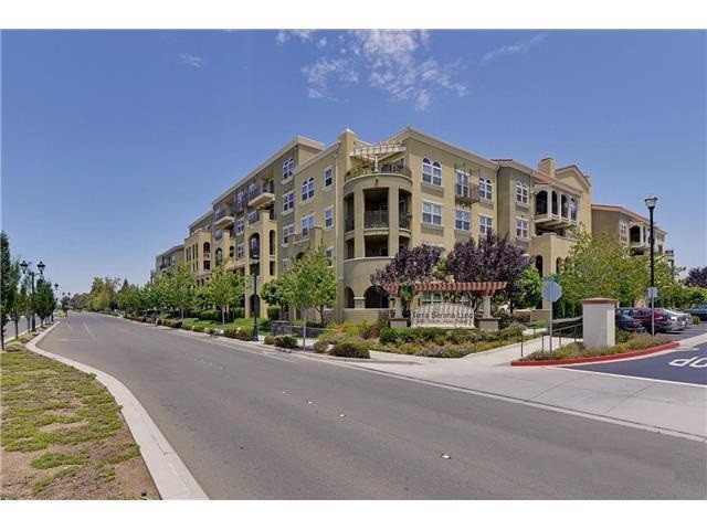 Foto principal - 600 S Abel St