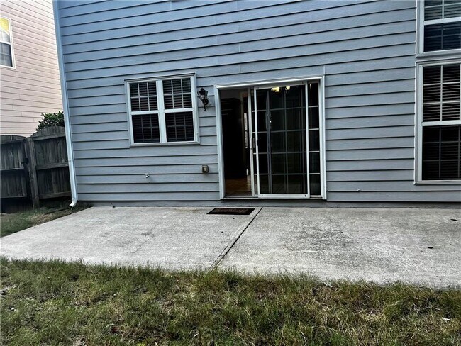 Foto del edificio - 655 Alstonefield Dr