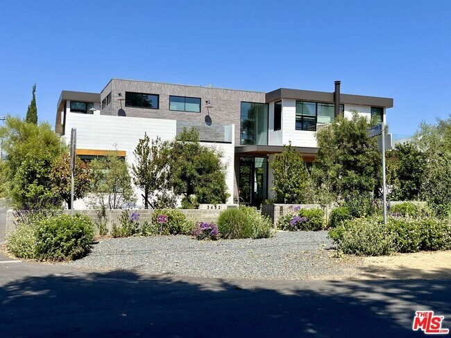 Foto del edificio - 3452 Grand View Blvd