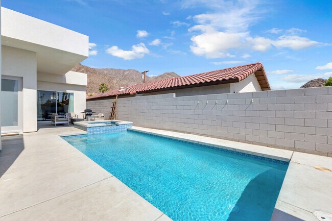 Foto del edificio - 51855 Avenida Juarez