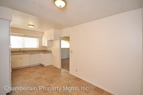 Foto del edificio - 3 br, 2 bath House - 3234 Mira Mesa Ave.