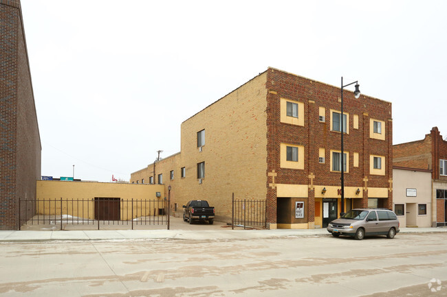 Building Photo - 10 1st St SW