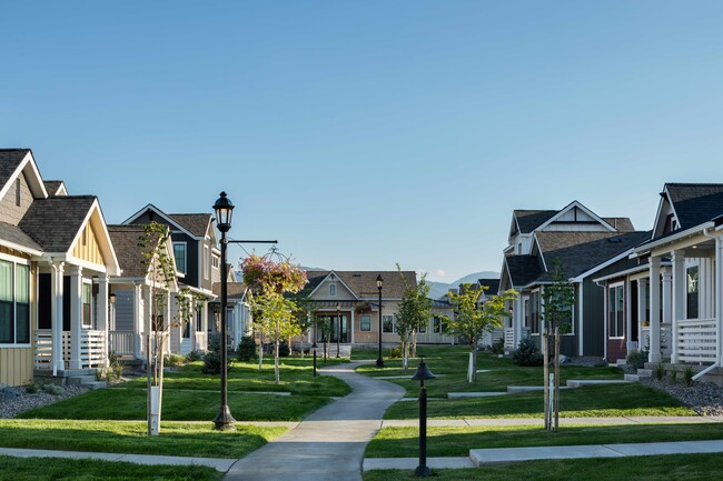 Foto del edificio - The Cottages at Blackwood Groves