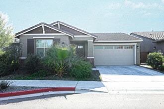 Building Photo - 1535 W Corral Rd