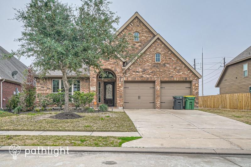 Foto principal - 3318 Primrose Canyon Ln