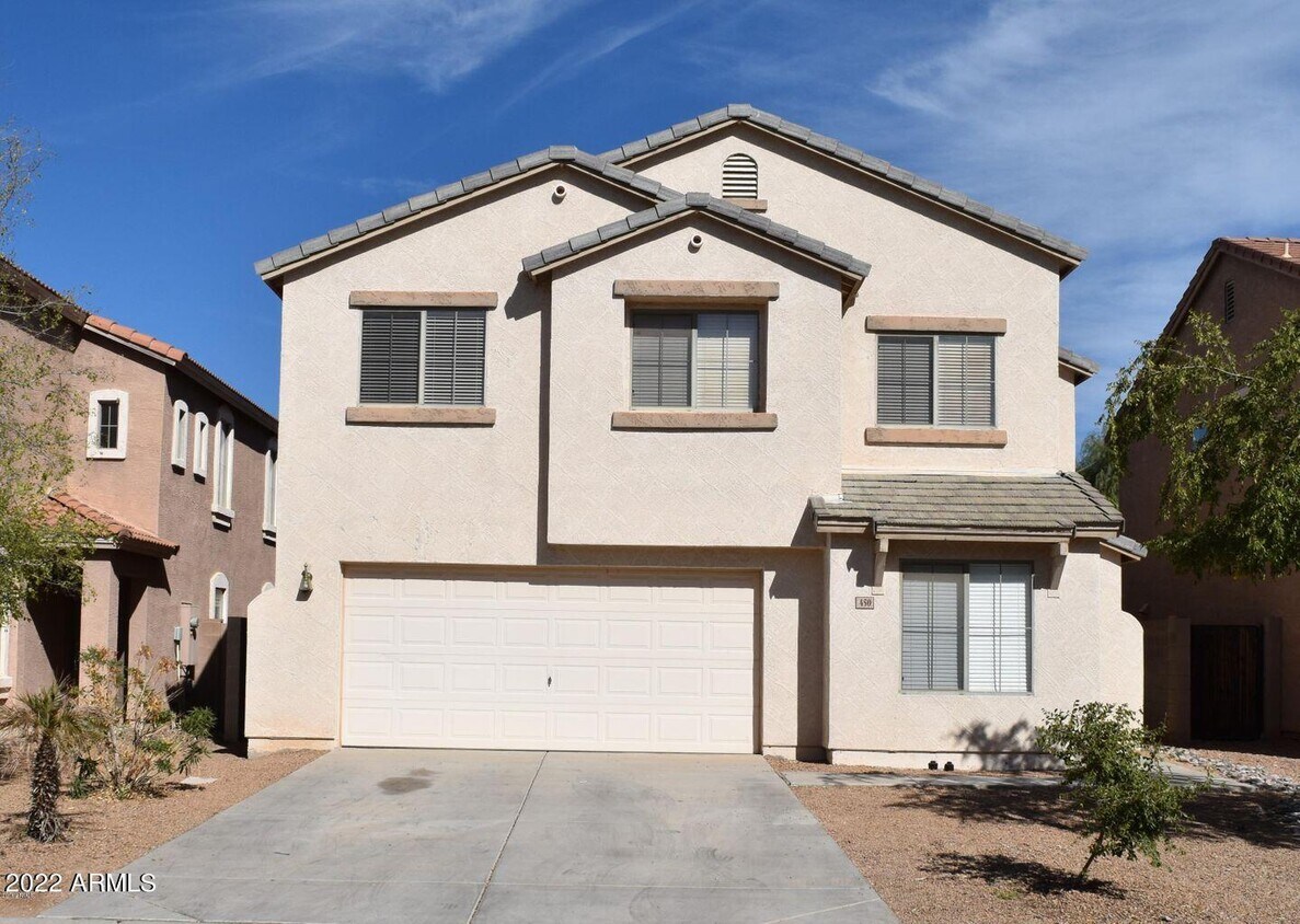 Foto principal - 450 E Maddison St