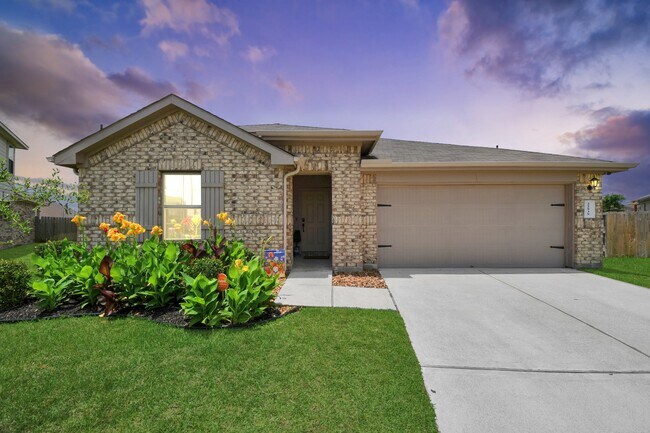 Building Photo - 22939 San Giorgio Ct