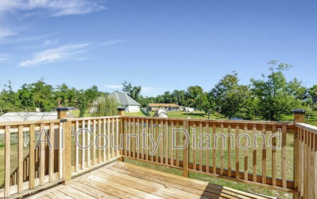 Building Photo - 7248 Shady Dr