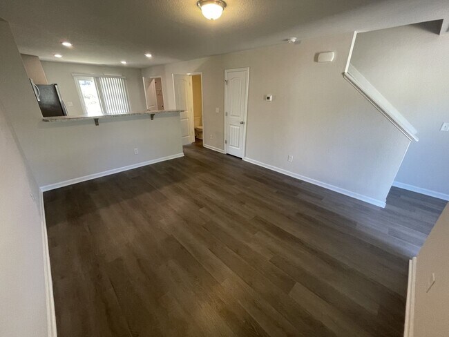 Building Photo - 2 Bedroom Wiggins Village