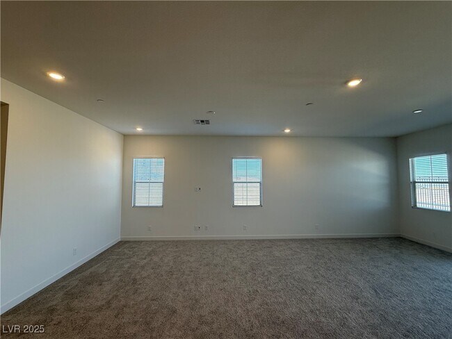 Foto del edificio - 568 Parkwind Ln