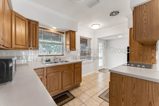Foto del edificio - 2366 Coldstream Dr