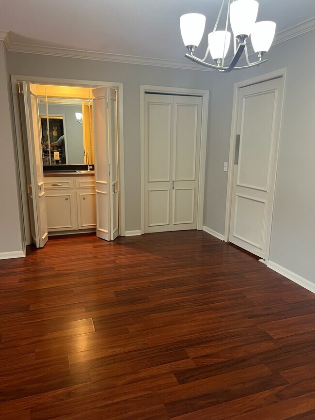 Foto del edificio - 7926 Broadway