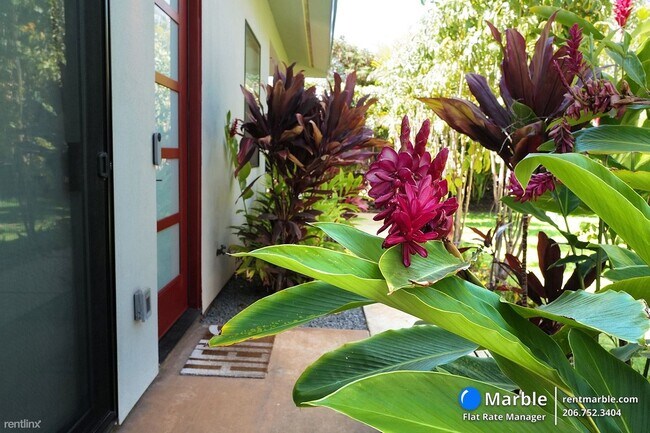 Building Photo - 1 br, 1 bath House - 1881 Kaahele Pl