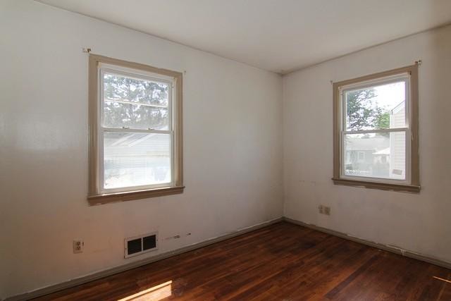 Foto del edificio - 3 bedroom in Clifton New Jersey 07014