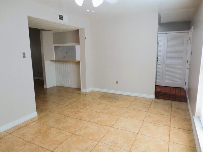 Building Photo - 4072 Belle Park Dr