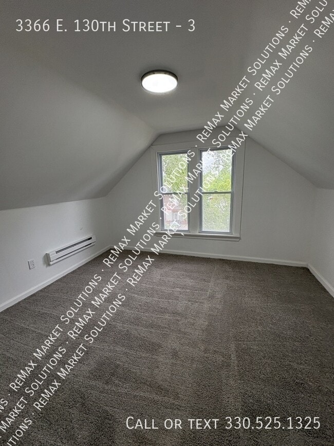 Foto del edificio - 3366 E 130th St