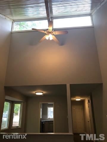 Foto del edificio - 2 br, 2 bath House - 545 Brent Rd