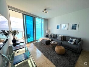 Building Photo - 17001 Collins Ave