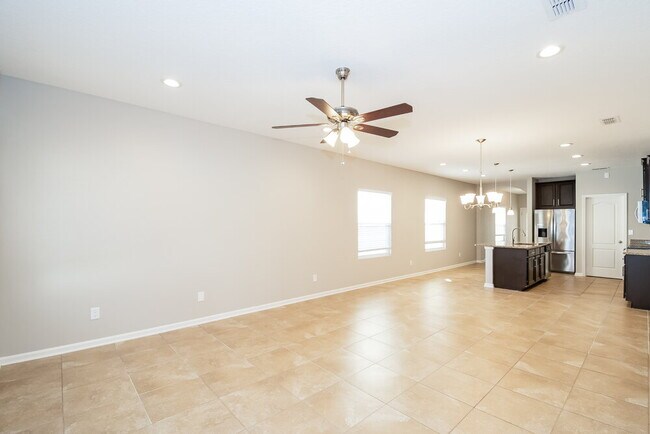 Foto del edificio - 4120 Grayfield Ln
