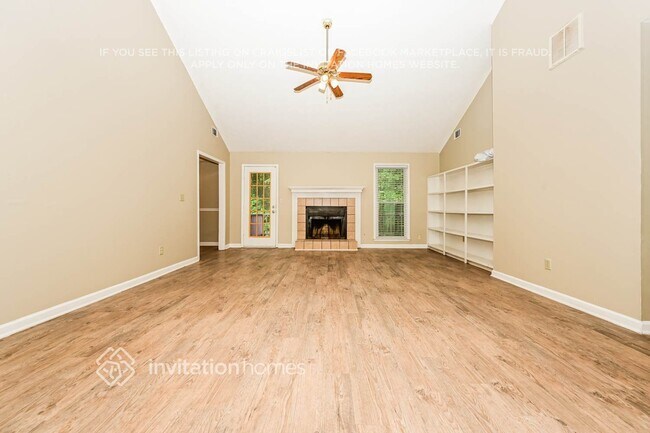 Foto del edificio - 230 Buckeye Ln