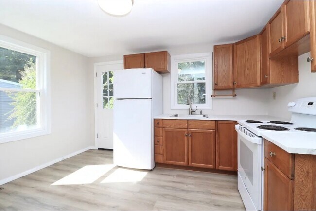 Foto del edificio - 31 Kennedy Dr