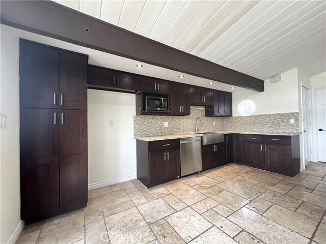 Building Photo - 8714 Los Altos Dr