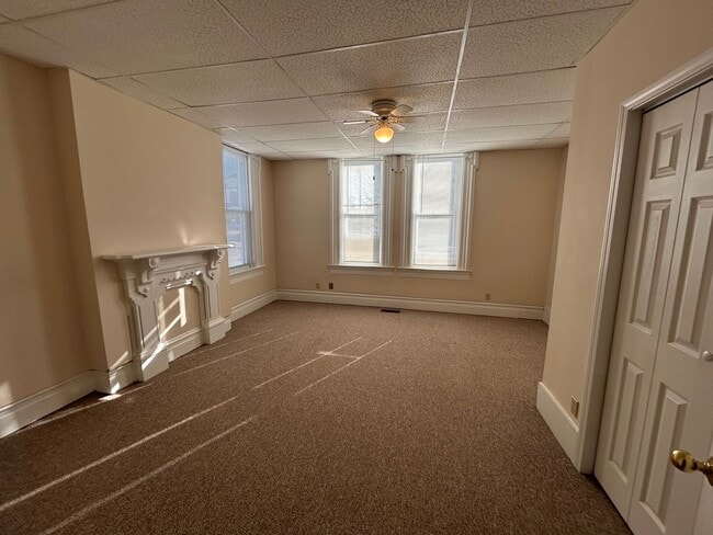 Foto del edificio - 1033 Kentucky St