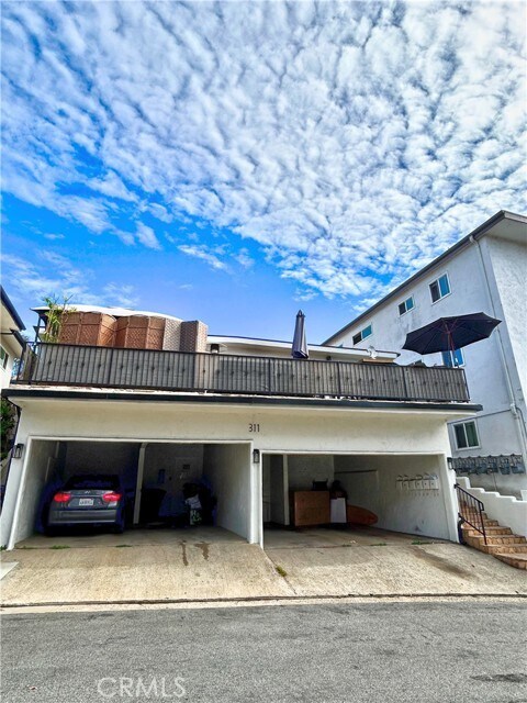 Foto del edificio - 311 Acebo Ln