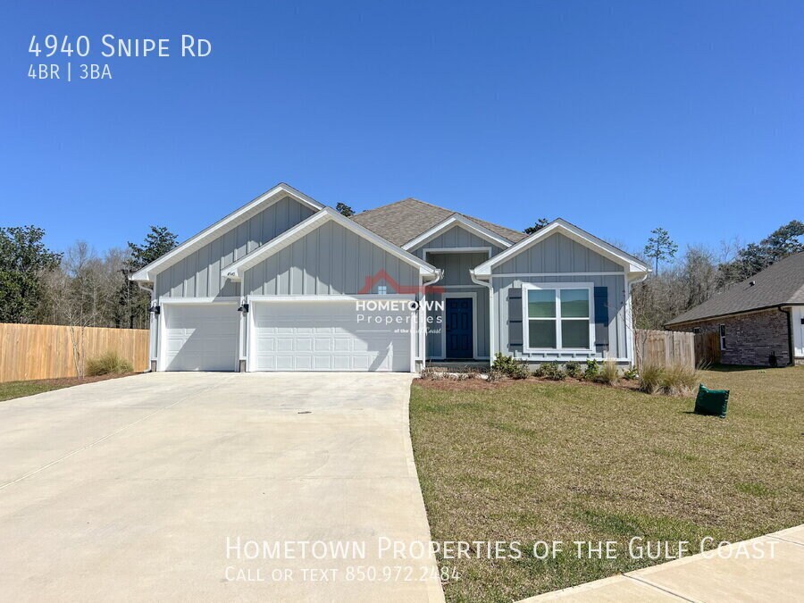 Primary Photo - Spacious 4-Bedroom Haven with 3 Full Baths...