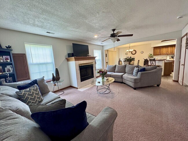 Building Photo - 3601 Berkshire