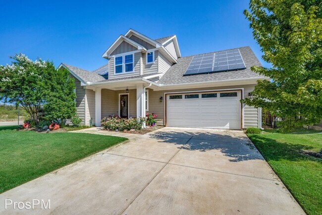 Foto del edificio - 4 br, 3 bath House - 409 Village Way