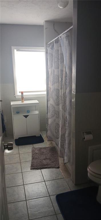 Foto del edificio - 37-37 Mary Ave