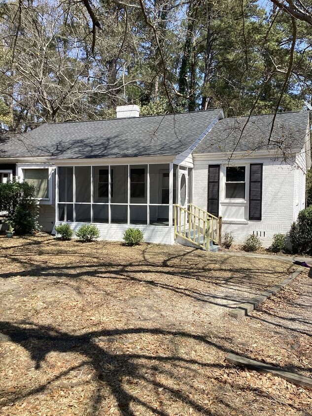Foto principal - 5123 Kilbourne Rd