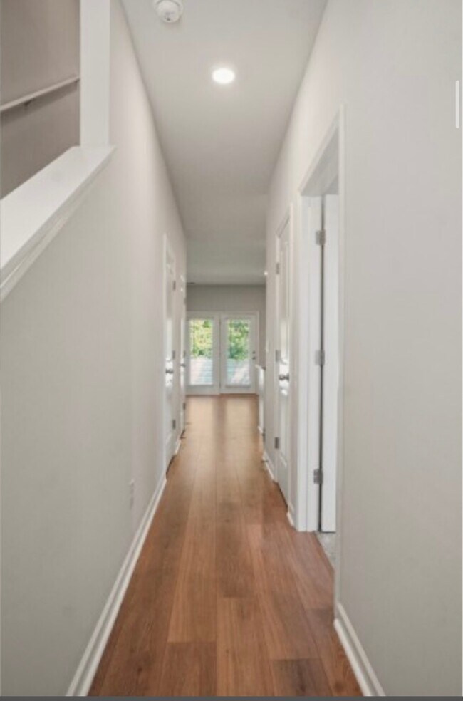 Foto del edificio - 237 Catherine Ln