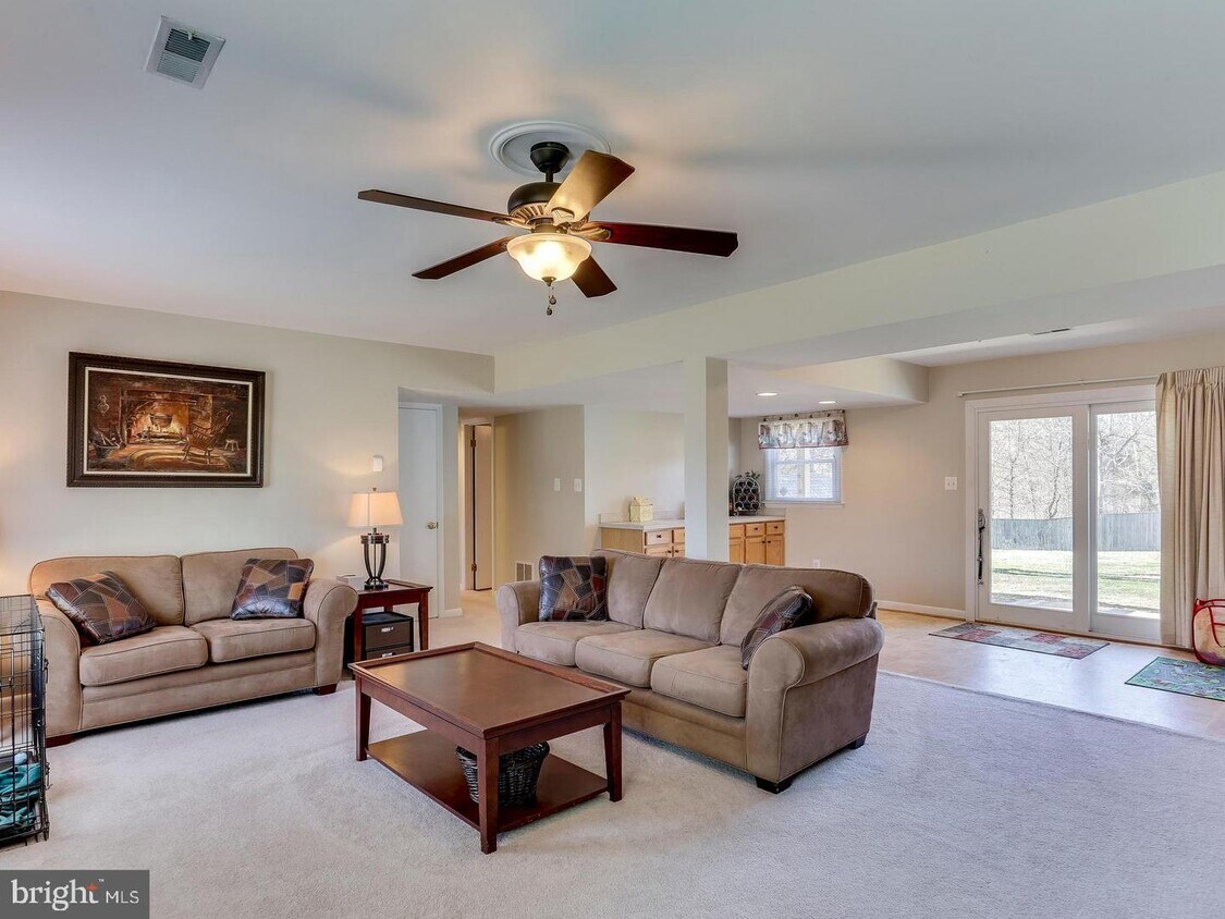 7224 Princess Anne Ct, Warrenton, VA 20187 House Rental in Warrenton