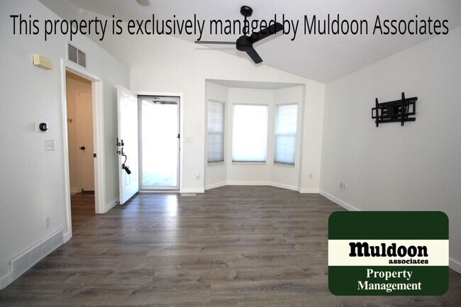Foto del edificio - 6296 Gossamer St
